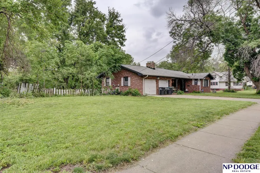 3412 Curtis Avenue, Omaha, NE 68111 - #2
