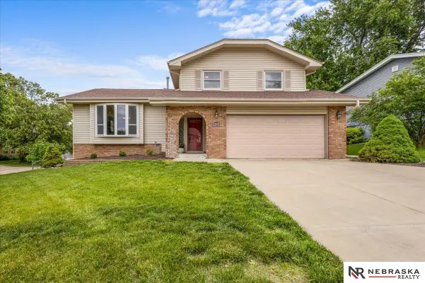 12978 Miami Circle, Omaha, NE 68164