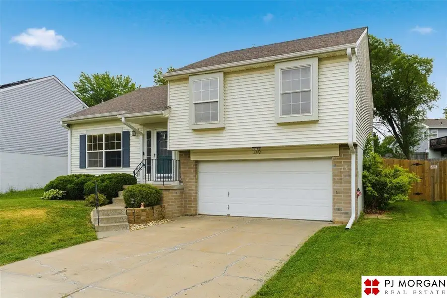 3104 Sheridan Road, Bellevue, NE 68123 - #2