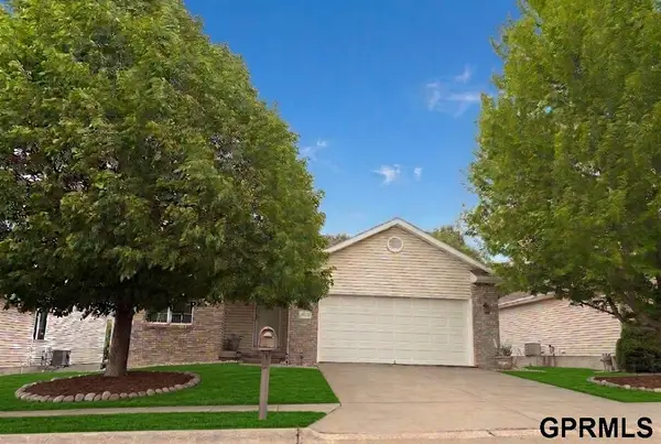 5330 Pony Hill Court, Lincoln, NE 68516