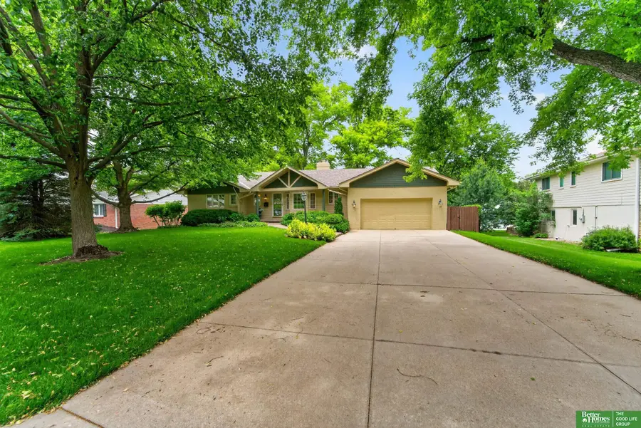 706 J E George Boulevard, Omaha, NE 68132 - #3