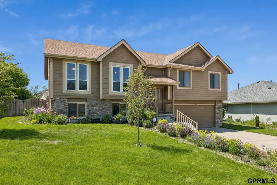 608 Ruby Road, Papillion, NE 68133 - #3