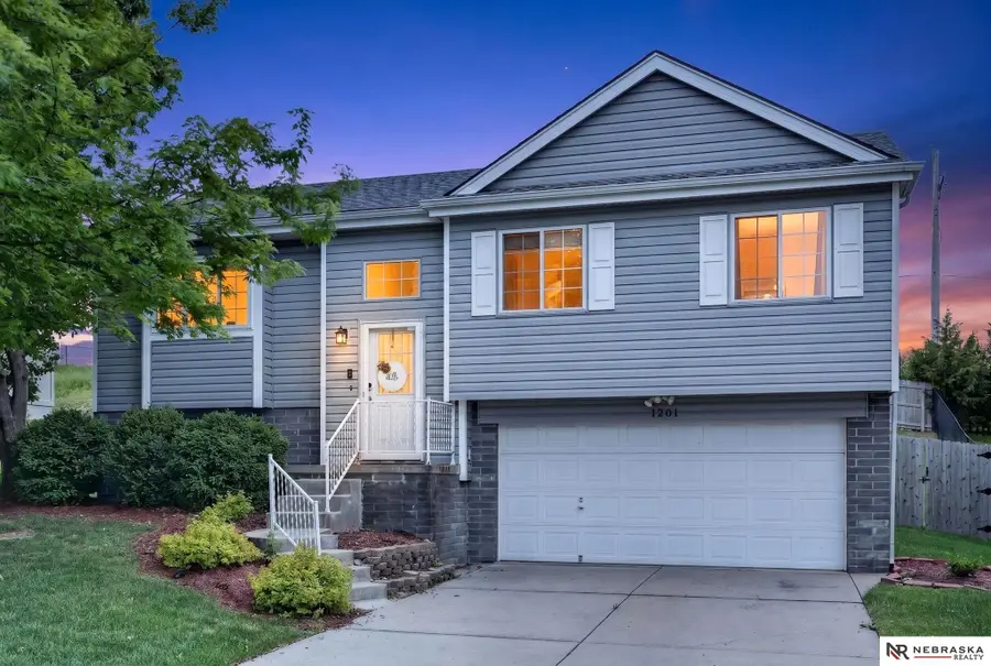 1201 Devon Drive, Papillion, NE 68046 - #2