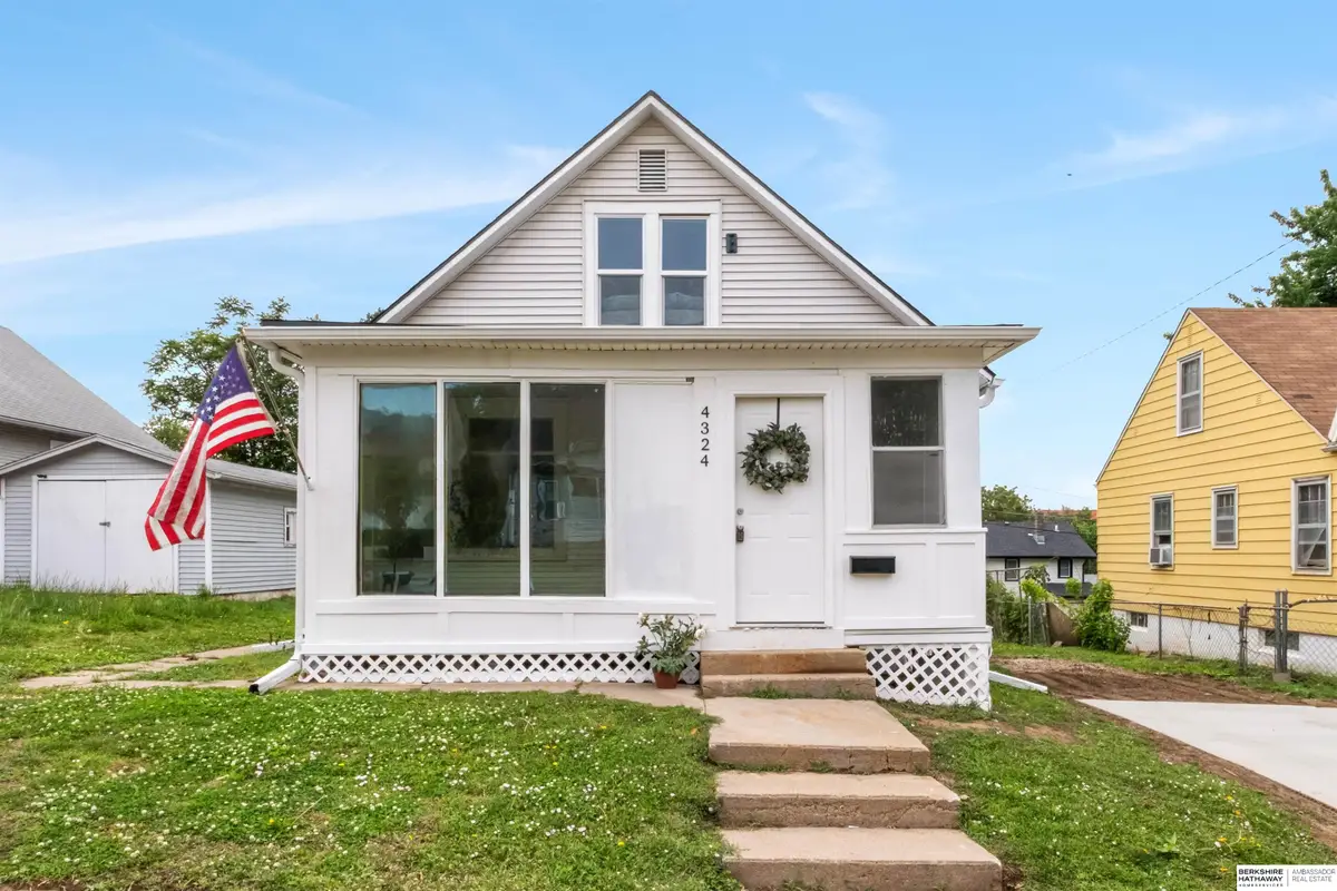 4324 Binney Street, Omaha, NE 68111 - #1