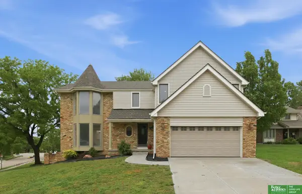 6420 S 106 Circle, Omaha, NE 68127