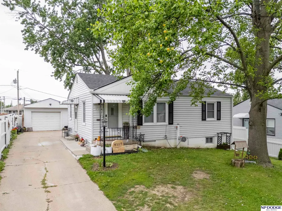 4117 Polk Street, Omaha, NE 68107 - #2