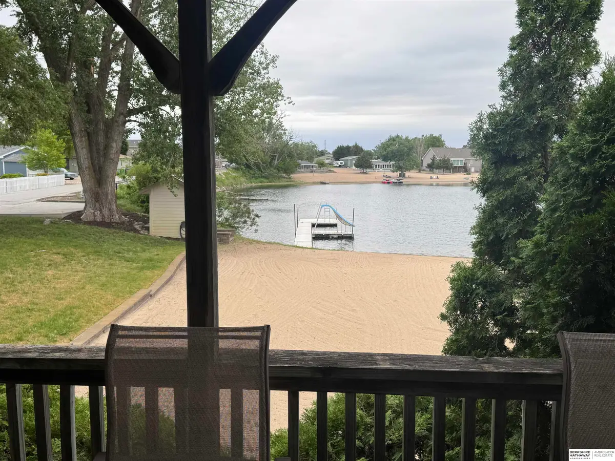 17303 Paradise Road, Bellevue, NE 68123 - #1