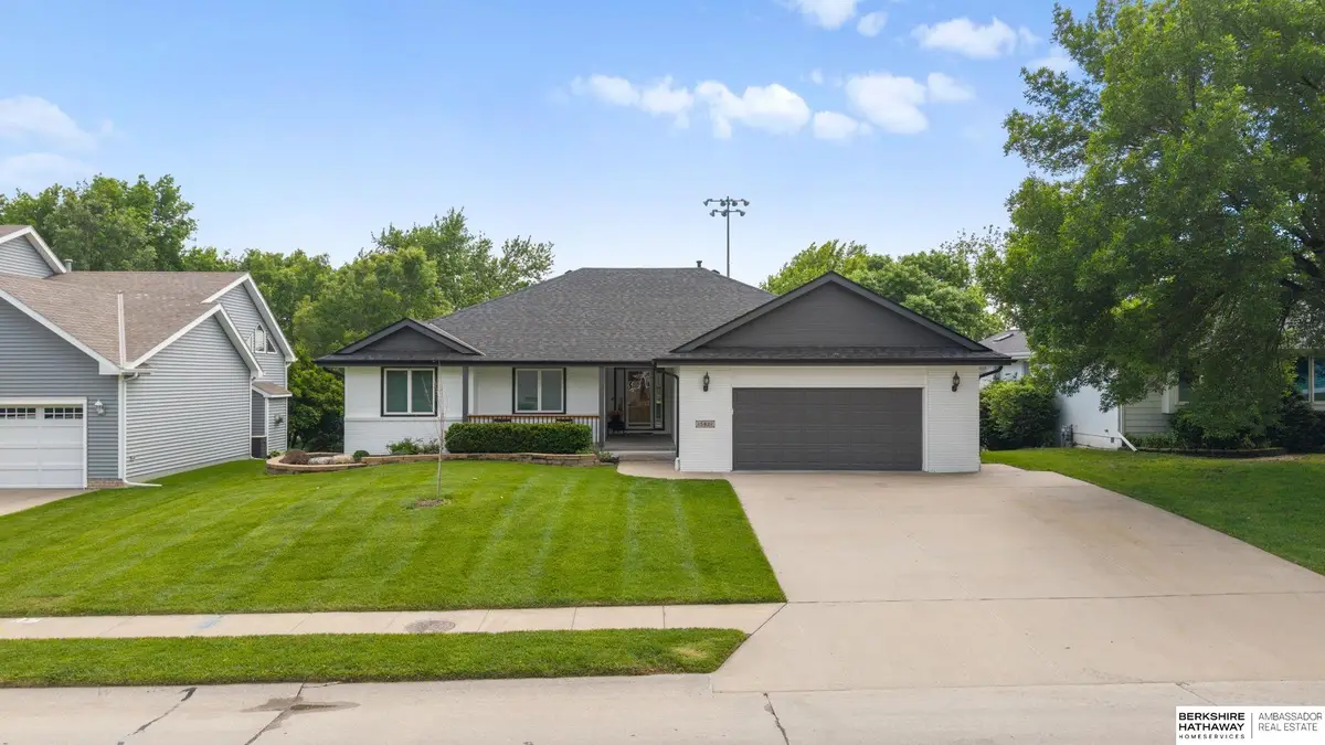15821 N 2 Street, Bennington, NE 68007 - #1