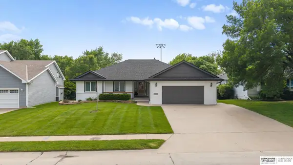 15821 N 2 Street, Bennington, NE 68007