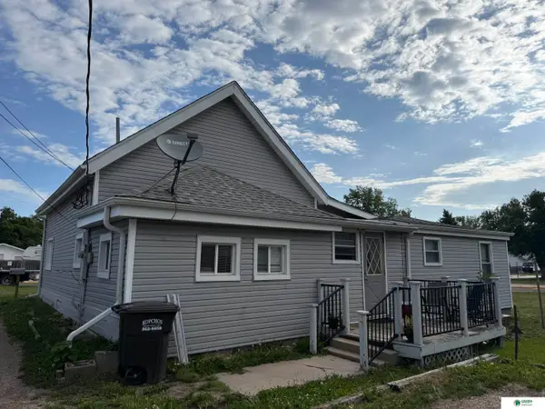 106 E 11th Street, York, NE 68467