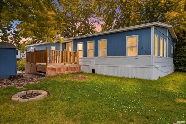 3501 NW Quincy Court, Lincoln, NE 68521