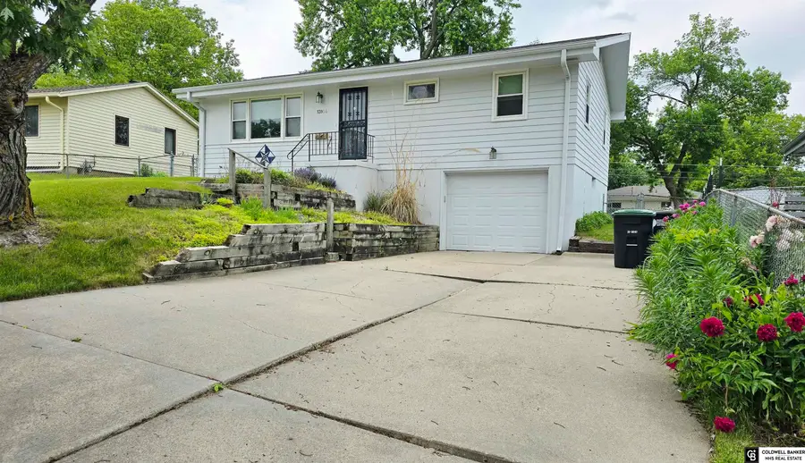 13954 P Street, Omaha, NE 68137 - #2