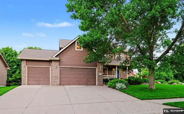 1670 N 174 Street, Omaha, NE 68118
