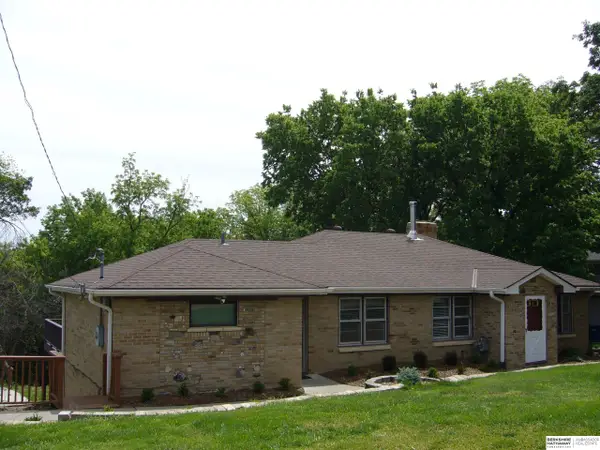 707 N Bellevue Boulevard, Bellevue, NE 68005-4010