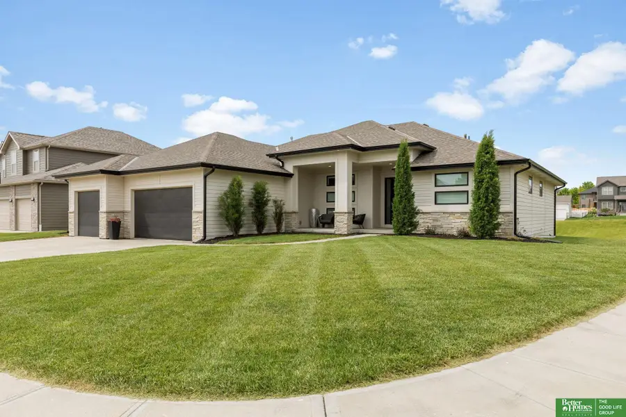 9036 N 172nd Street, Bennington, NE 68007 - #2