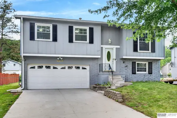 6920 N 65th Street, Omaha, NE 68152