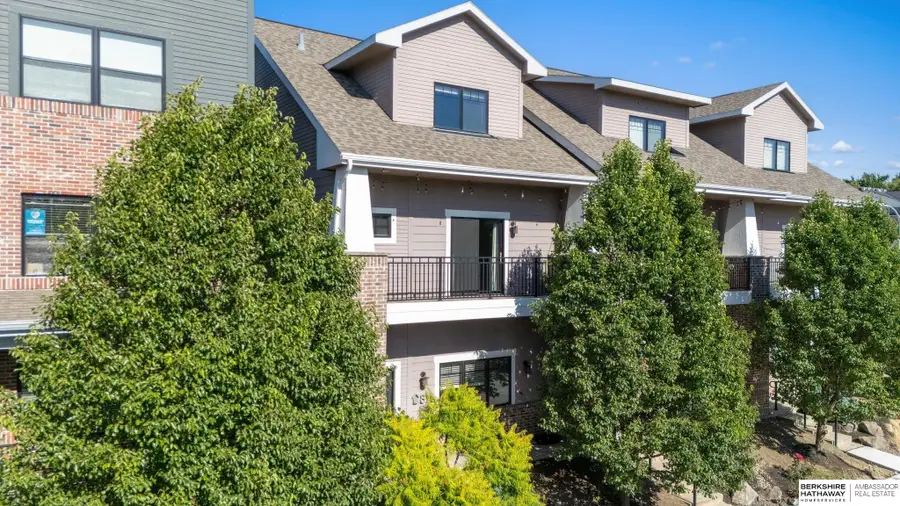 815 S 31st Street, Omaha, NE 68105 - #2