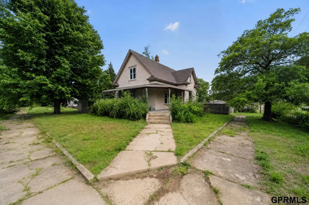 1400 6th Street, Fairbury, NE 68352 - #1