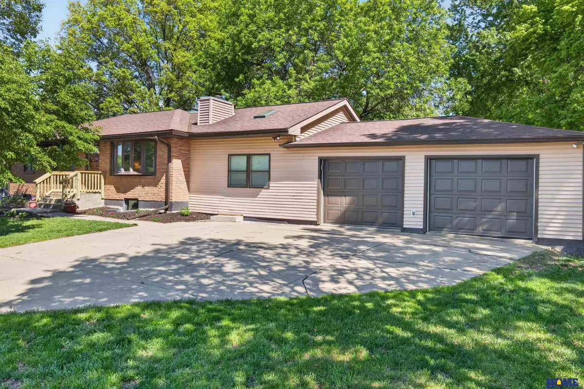 1300 Manatt Street, Lincoln, NE 68521 - #1