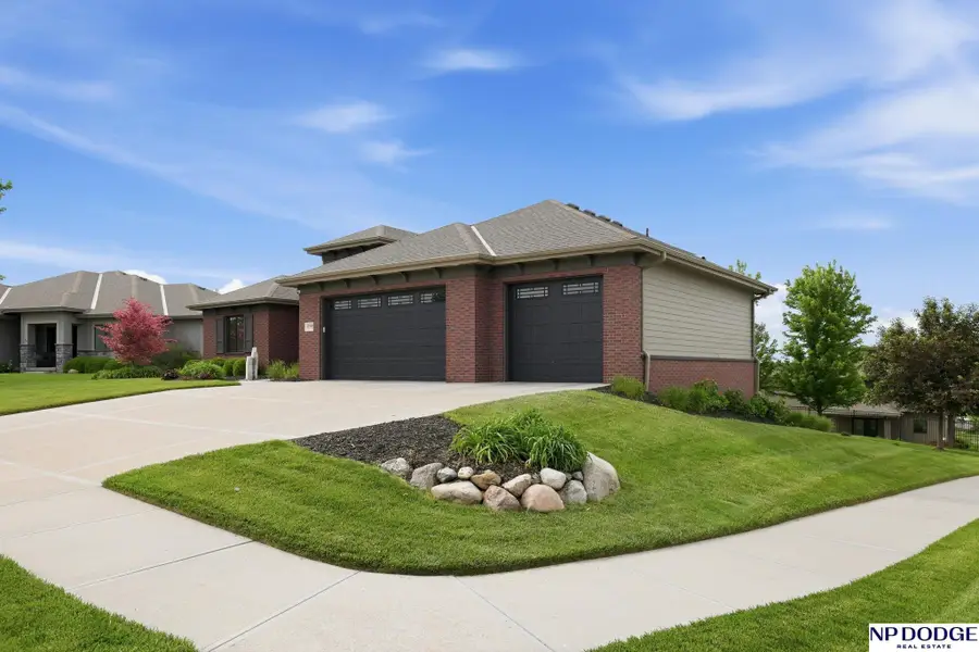 12504 Pintail Circle, Papillion, NE 68046 - #3