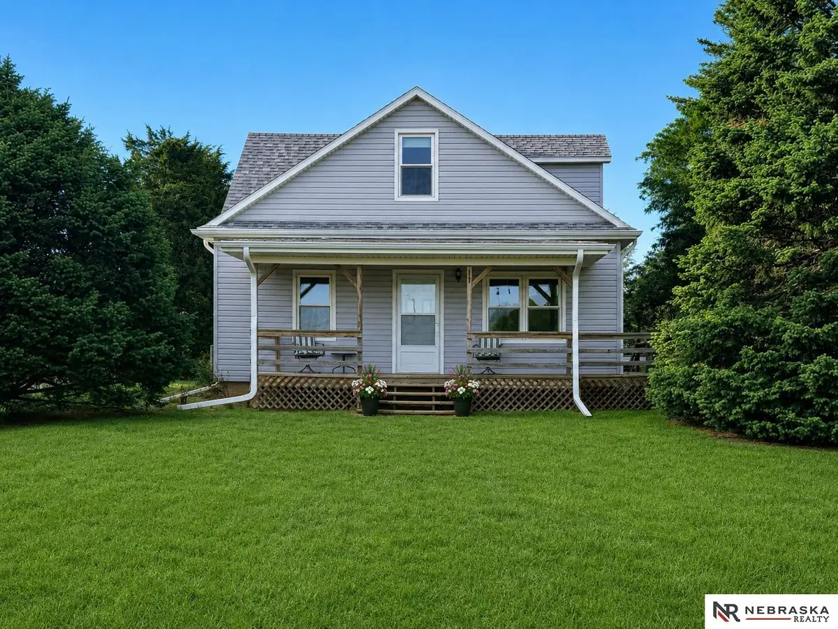 4902 Waverly Road, Lincoln, NE 68514 - #1