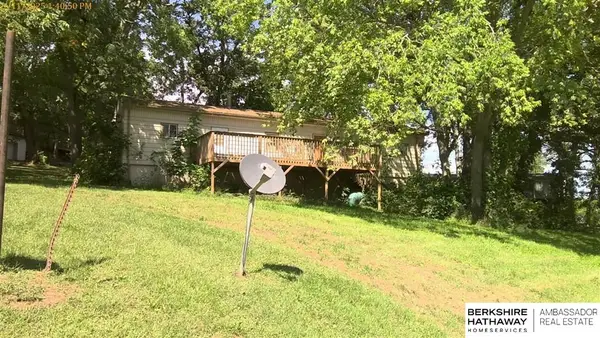 8408 27 Avenue, Plattsmouth, NE 68048
