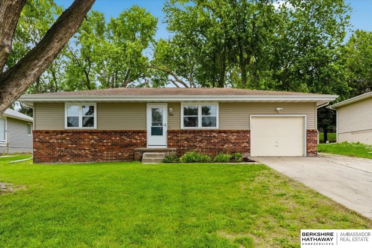 2219 N 143rd Circle, Omaha, NE 68164 - #1