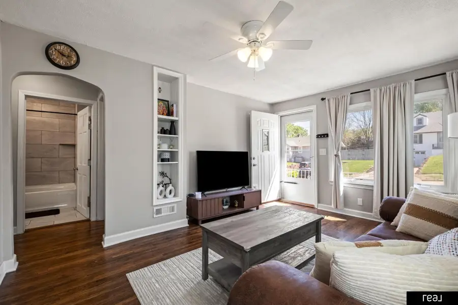 7074 Binney Street, Omaha, NE 68104 - #3
