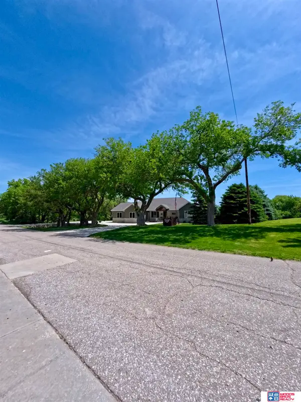 13075 N Boulevard Boulevard, Osceola, NE 68651