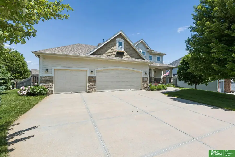 3805 S 202nd Street, Omaha, NE 68130 - #2
