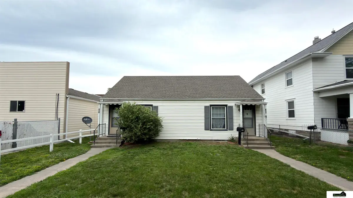 910 B Street, Lincoln, NE 68502 - #1