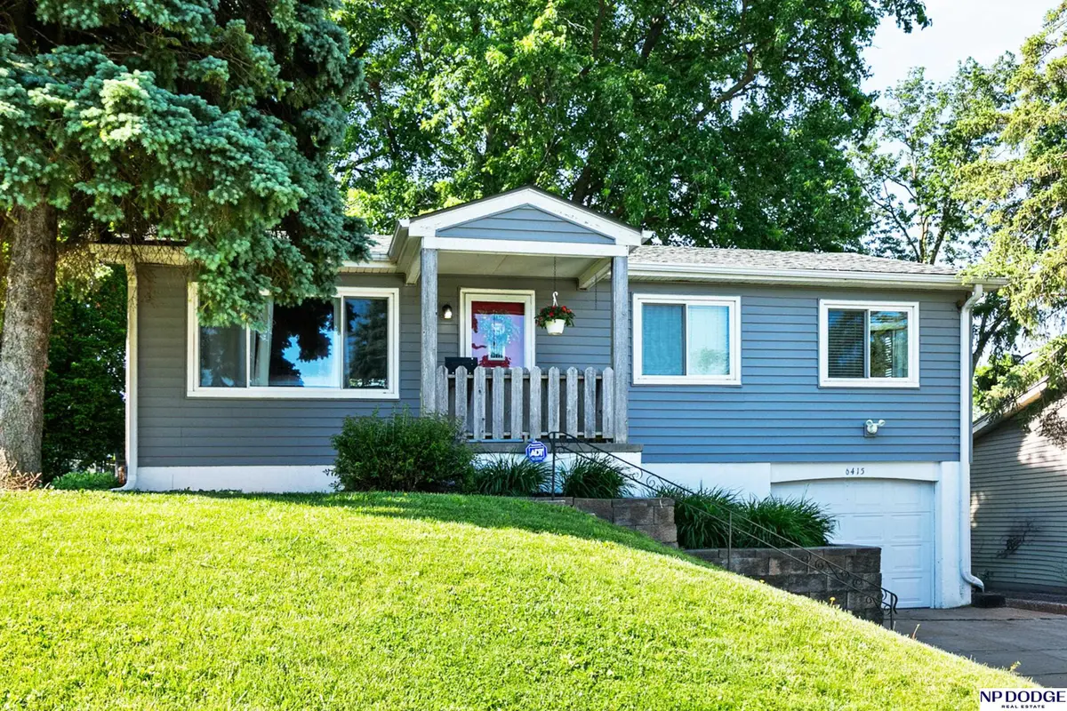 6415 Ogden Street, Omaha, NE 68104 - #1