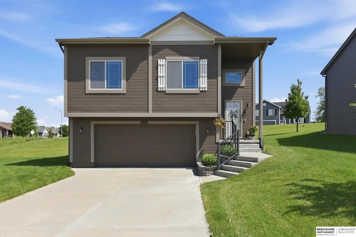 18914 Drexel Circle, Omaha, NE 68135 - #1