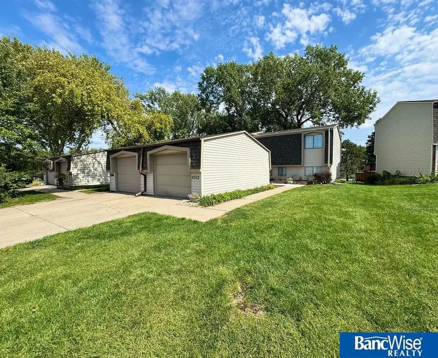 4312 Abbott Road, Lincoln, NE 68516 - #3