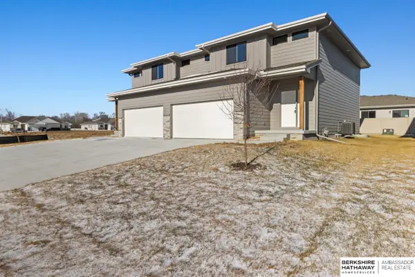 14810 Willow Street, Bennington, NE 68007