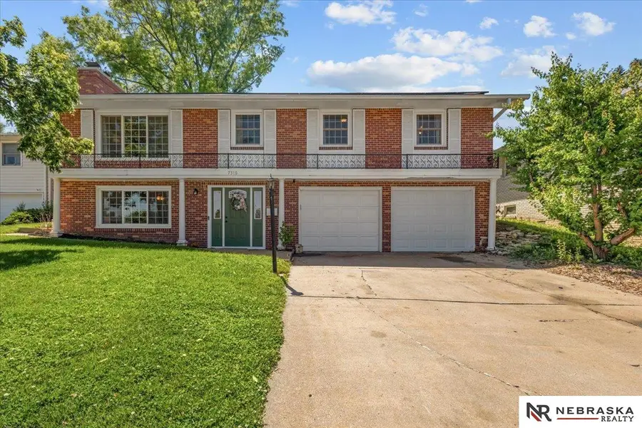 7310 N 39th Terrace, Omaha, NE 68112 - #2