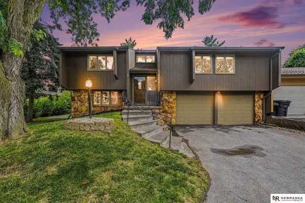 5171 S 150th Plaza, Omaha, NE 68137
