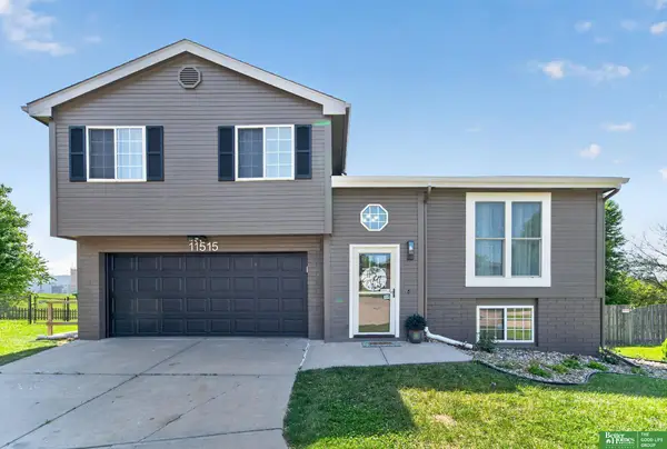 11515 Bauman Circle, Omaha, NE 68164