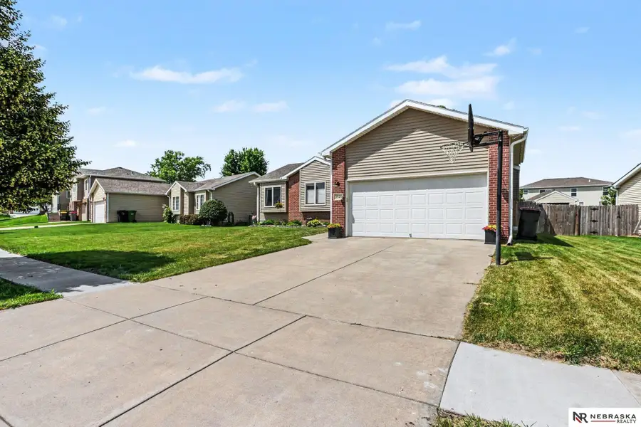 2325 NW 43rd Street, Lincoln, NE 68524 - #3