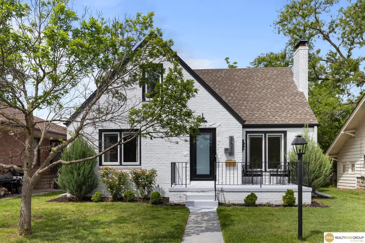 2511 S 14th Street, Lincoln, NE 68502 - #1