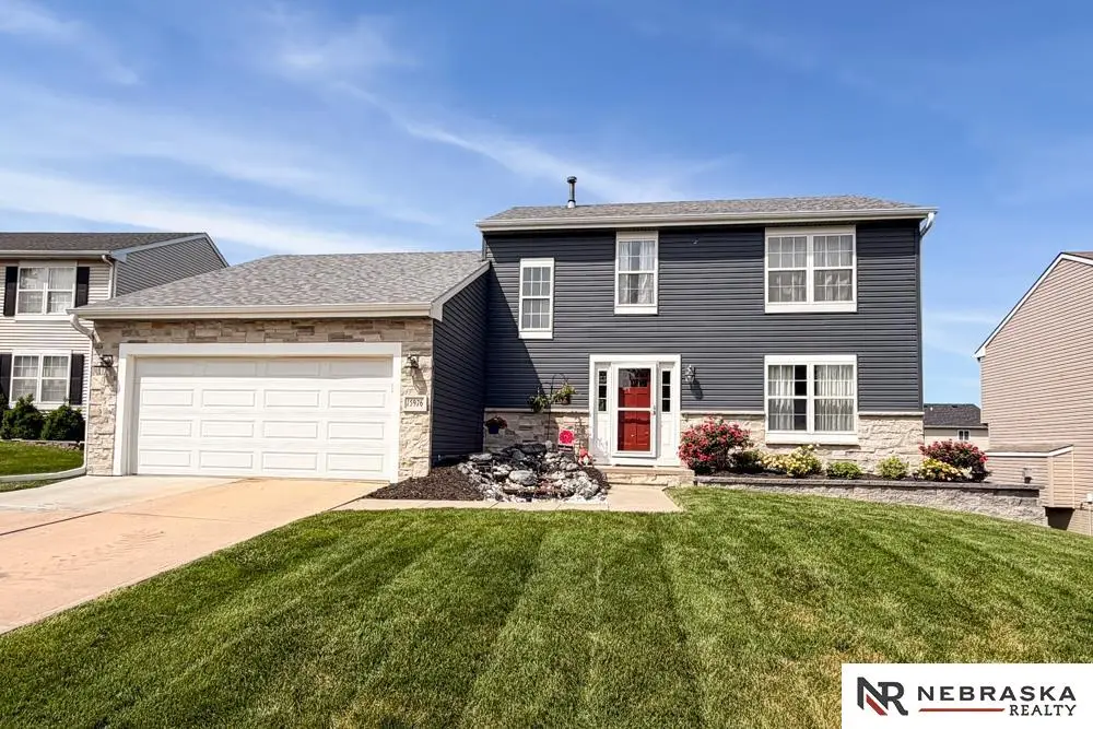 15976 S Street, Omaha, NE 68135 - #1