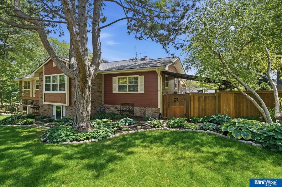4335 Cooper Avenue, Lincoln, NE 68506 - #3