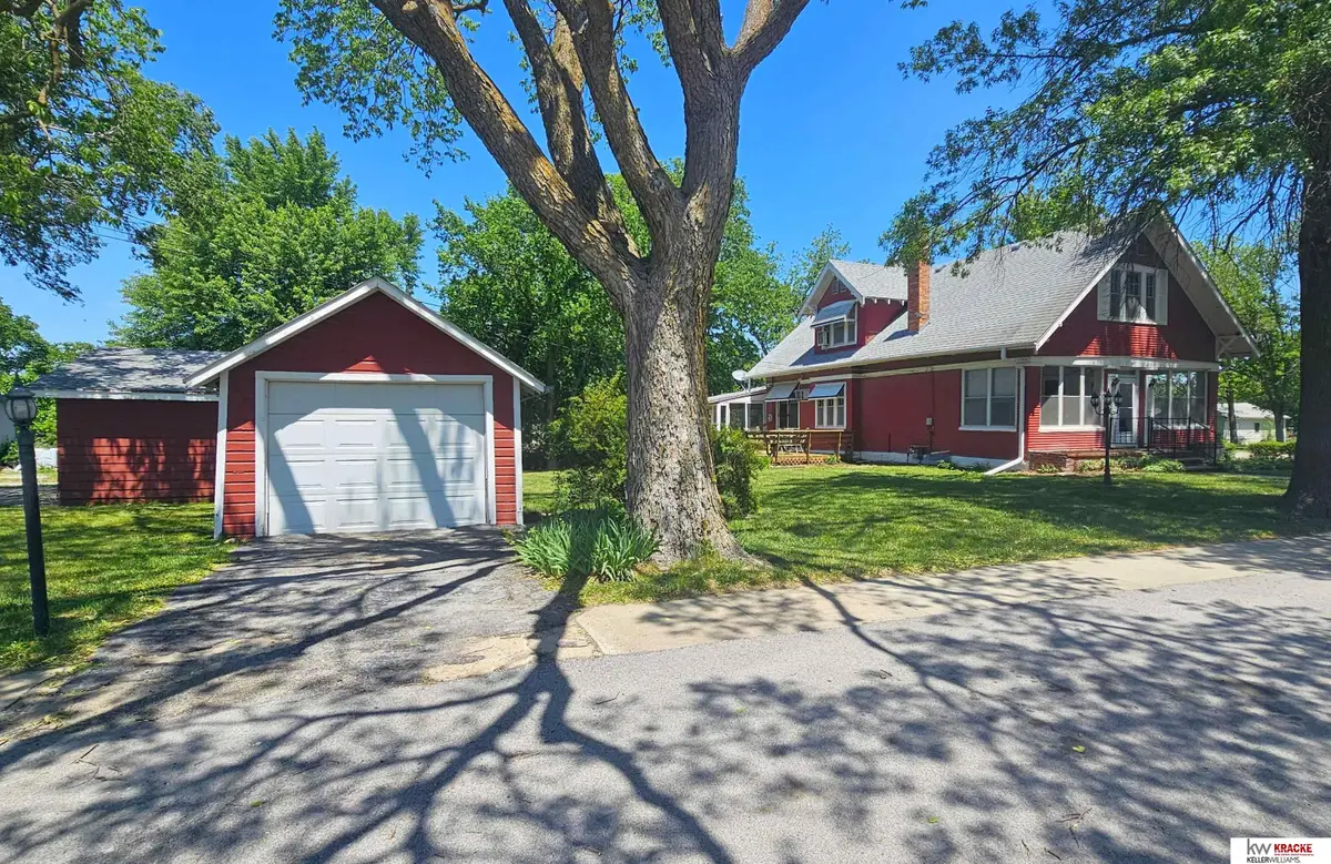 802 W I Street, Wymore, NE 68466 - #1