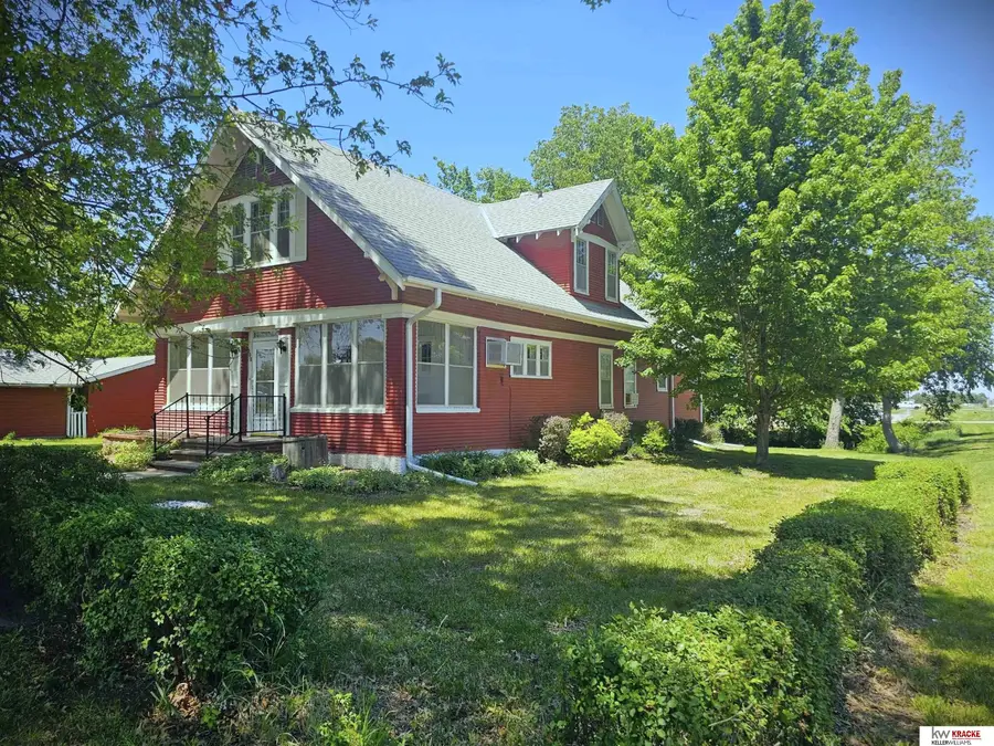 802 W I Street, Wymore, NE 68466 - #2