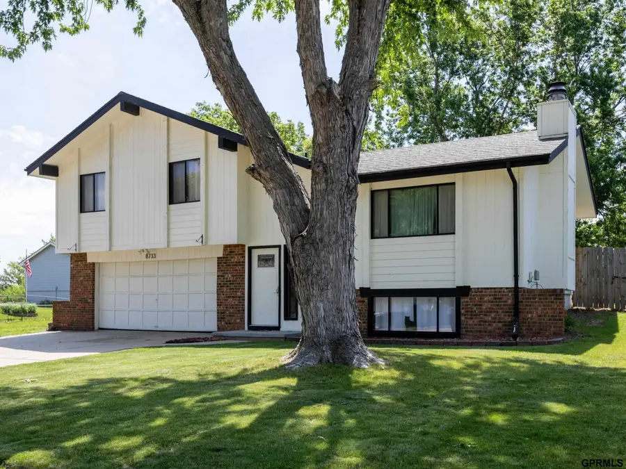 8733 Bayberry Road, La Vista, NE 68128 - #3