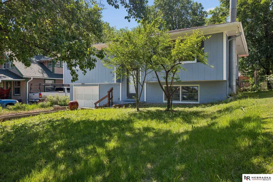 4835 Hillside Street, Lincoln, NE 68506 - #3