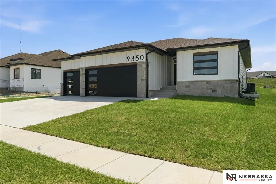 9350 S 86th Street, Lincoln, NE 68526 - #2