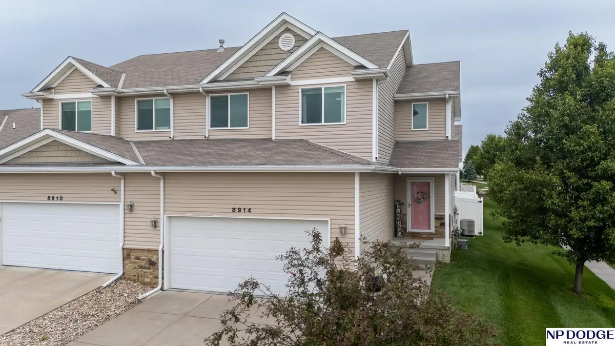 8914 Blacksmith Court, Lincoln, NE 68507 - #1