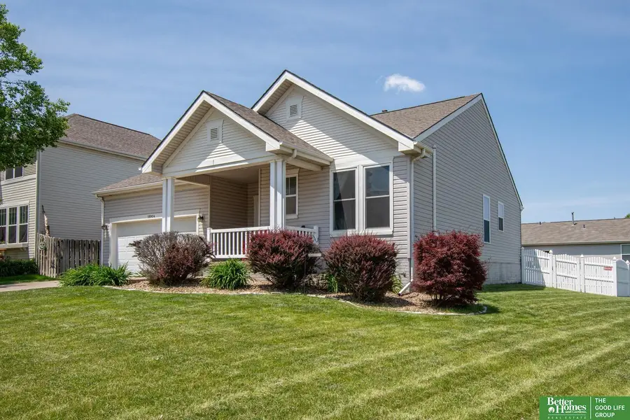 18904 Howe Street, Omaha, NE 68130 - #2
