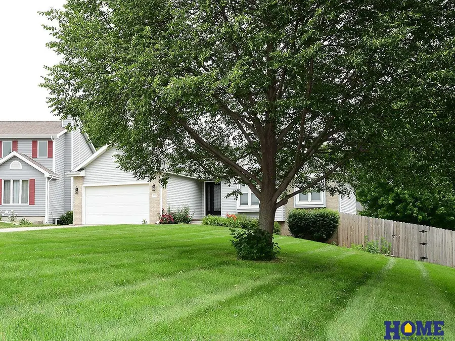 6550 Courtney Circle, Lincoln, NE 68516 - #2